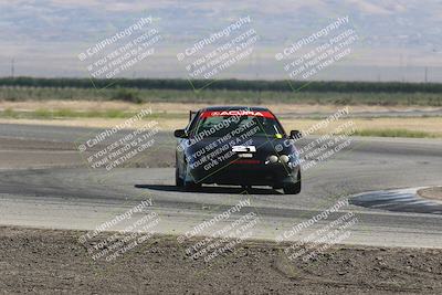 media/Jun-01-2024-CalClub SCCA (Sat) [[0aa0dc4a91]]/Group 5/Race/